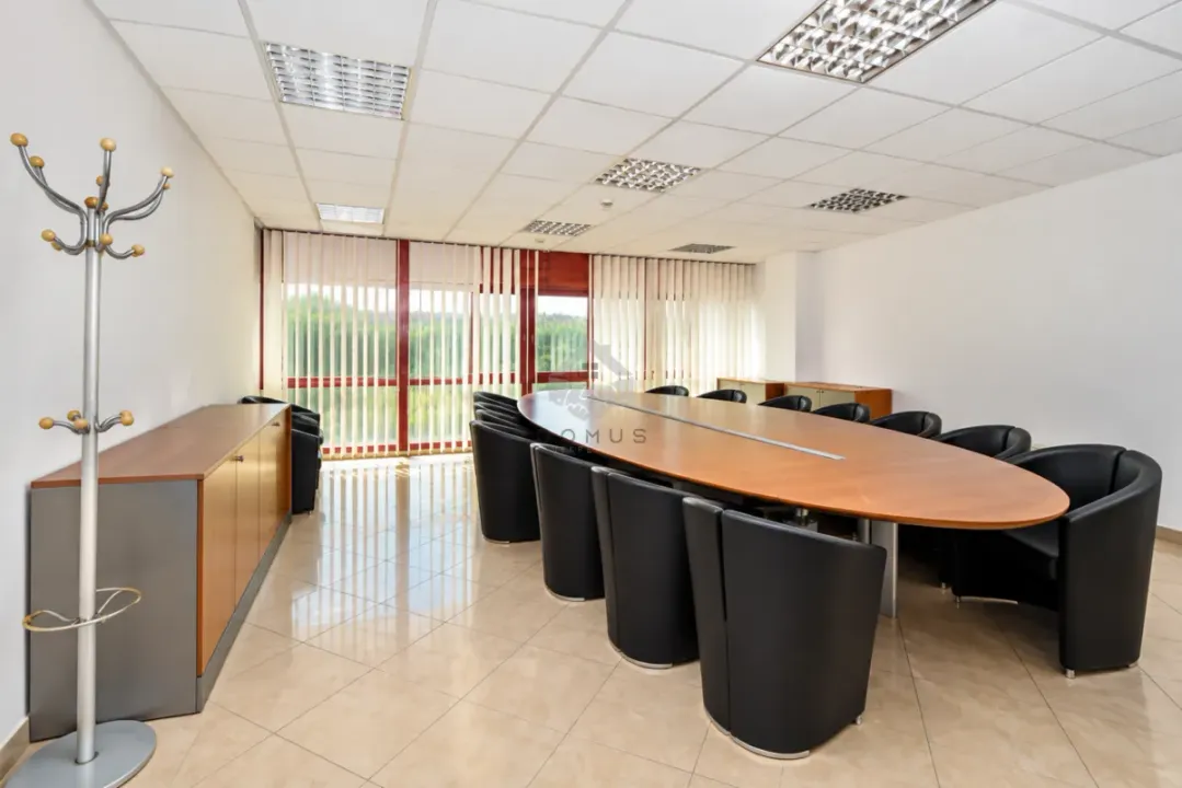 Prodaja, poslovni prostor, 414m², Preko Morače, Podgorica