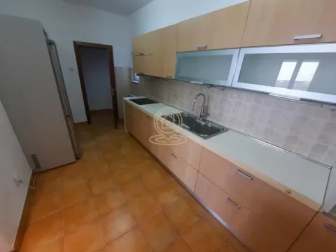 Izdavanje, stan, 172m², Vračar Sve Podlokacije, Beograd - image 14