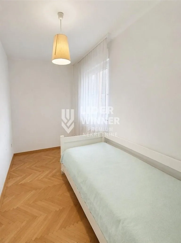 Sale, three bedroom apartment, 76m², Vračar Sve Podlokacije, Beograd