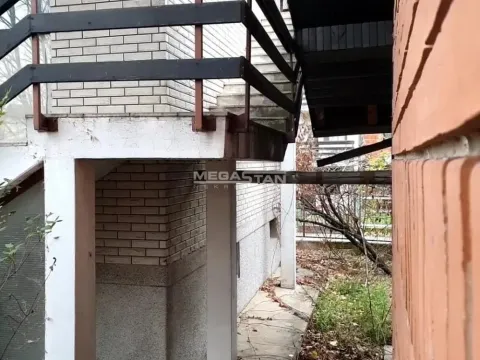 Prodaja, kuća, 325m², Aqua park, Jagodina - image 3