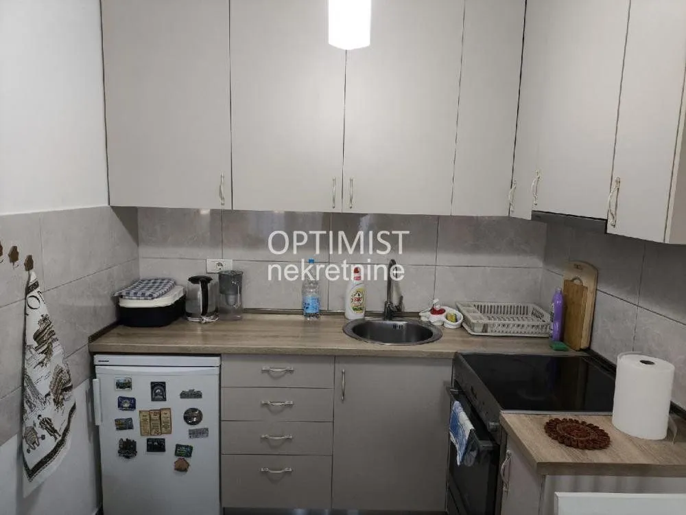 Prodaja, dvosoban stan, 45m², Ledine, Beograd