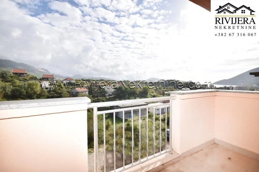 Prodaja, dvosoban stan, 68m², Igalo, Herceg Novi