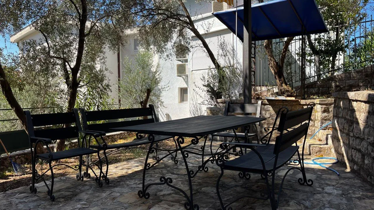 Prodaja, dvosoban stan, 102m², Petrovac, Budva