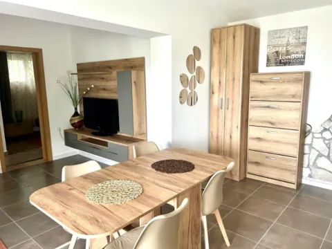 Prodaja, kuća, 142m², Dobre Vode, Bar - image 10