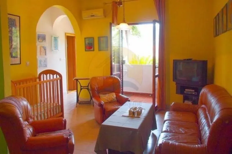 Prodaja, dvosoban stan, 75m², Herceg Novi, Crna Gora