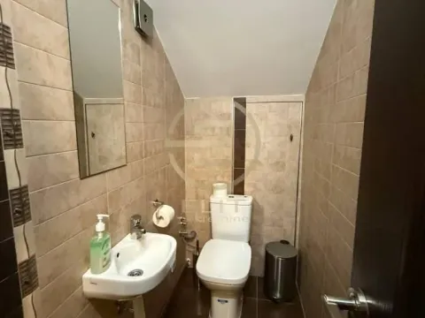 Prodaja, kuća, 318m², Sremska Kamenica, Petrovaradin - image 54