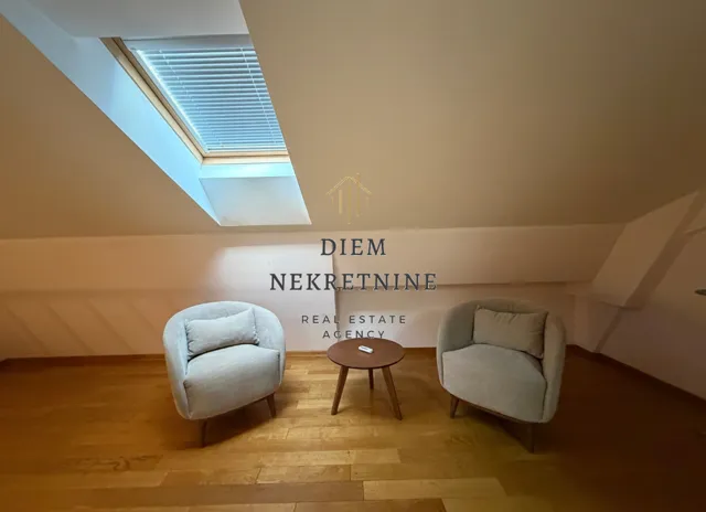 Izdavanje, trosoban stan, 140m², Podgorica, Crna Gora