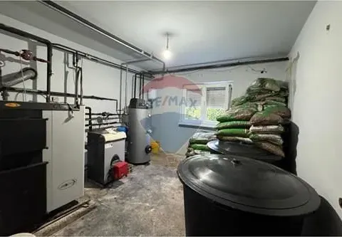 Sale, house, 1874m², Centar, Bar - image 3