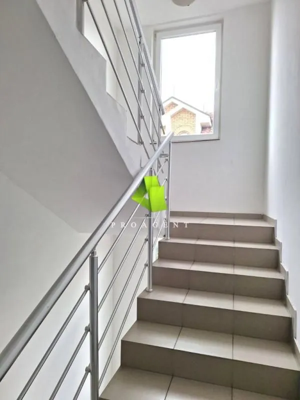 Prodaja, kuća, 300m², Pantelej, Niš