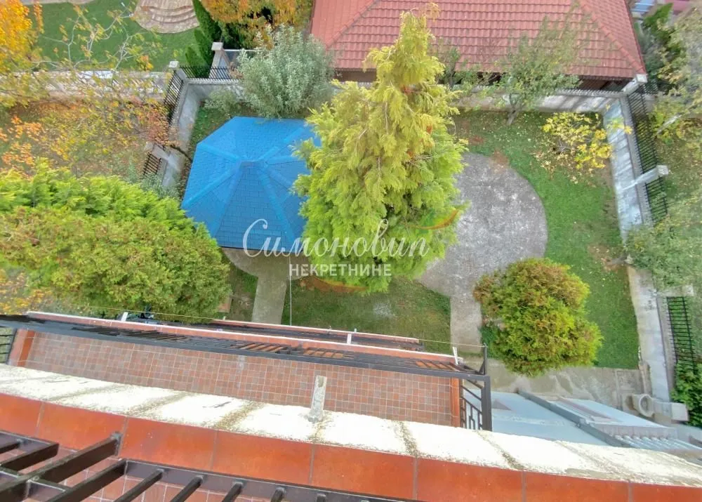 Sale, house, 540m², Jajinci, Voždovac Sve Podlokacije