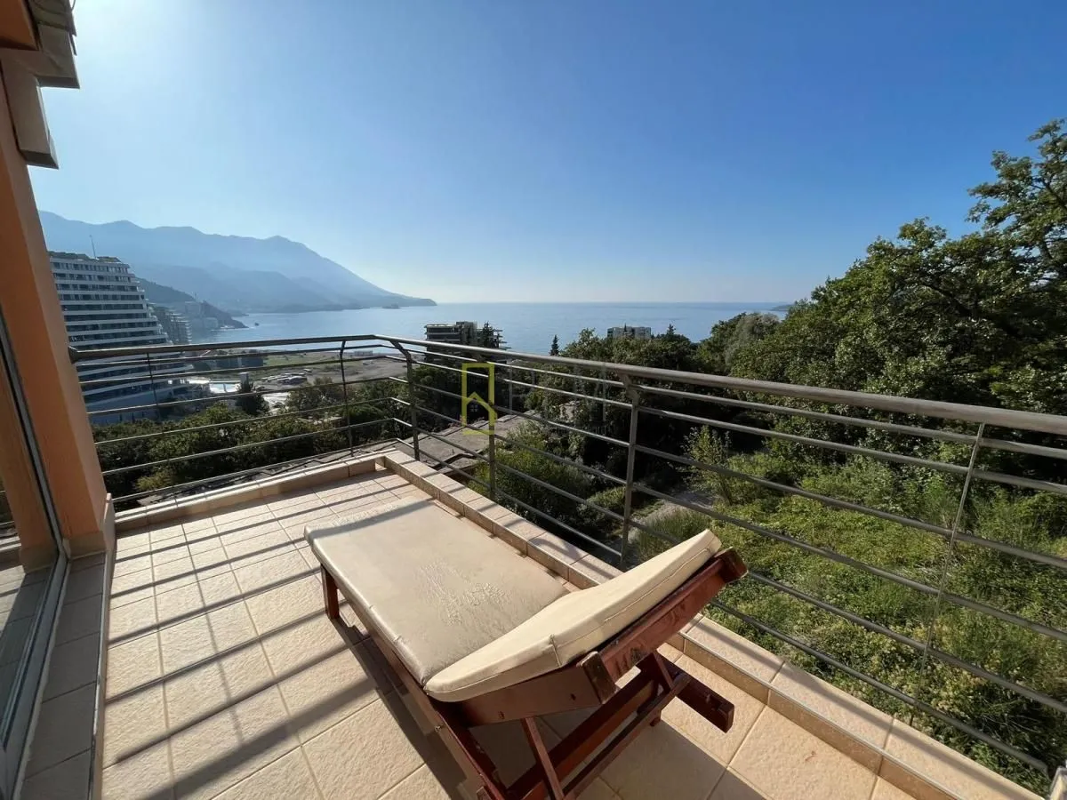 Sale, three bedroom apartment, 75m², Bečići, Budva