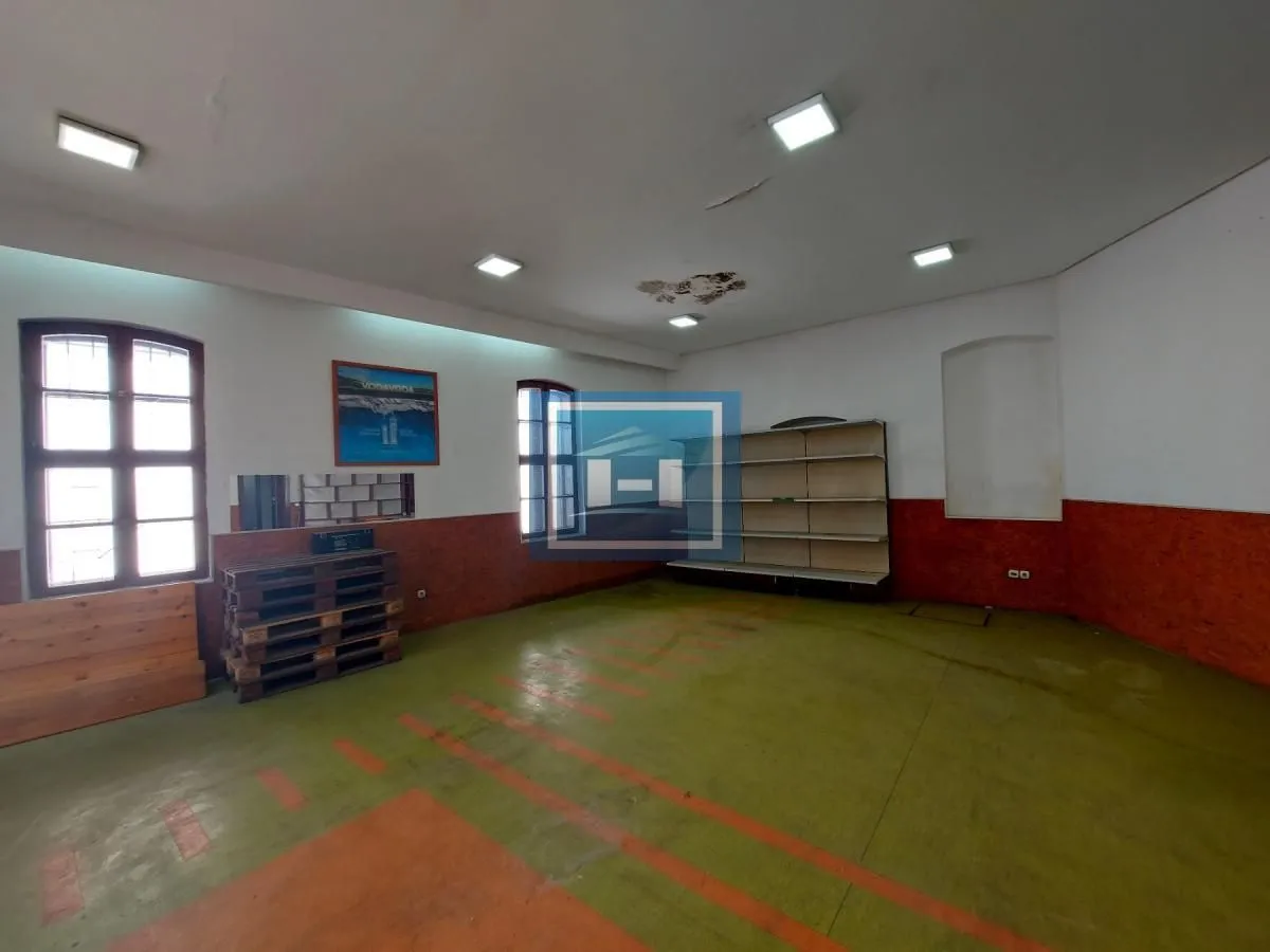 Rent, office space, 109m², Centar, Jagodina