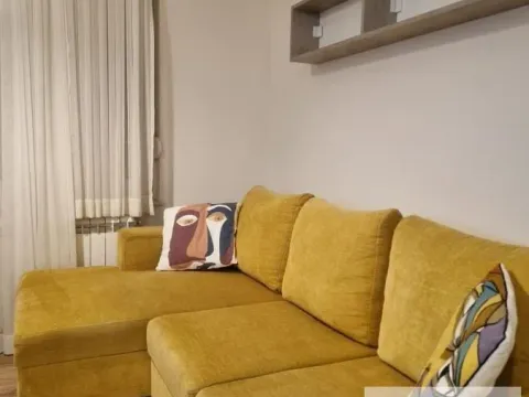 Izdavanje, trosoban stan, 45m², Lekino Brdo, Voždovac Sve Podlokacije - image 3