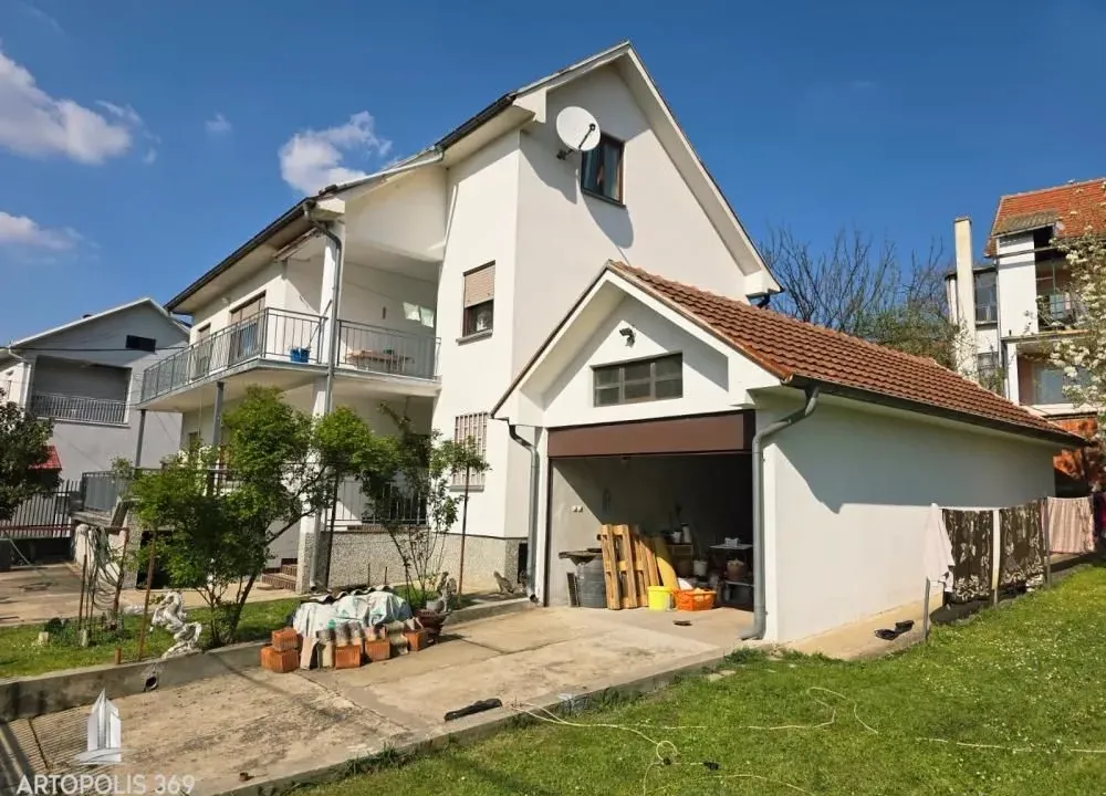 Prodaja, kuća, 240m², Kaludjerica, Grocka