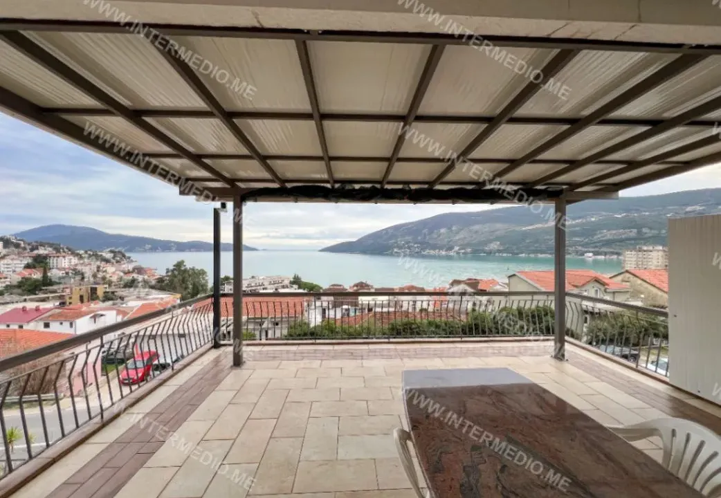 Prodaja, dvosoban stan, 86m², Igalo, Herceg Novi