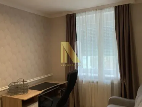 Rent, three bedroom apartment, 130m², Grbavica, Novi Sad Sve Podlokacije - image 4