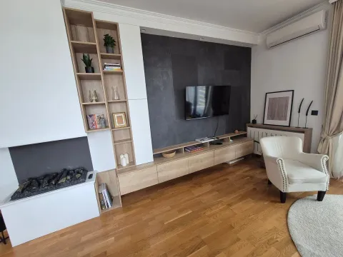 Izdavanje, četvorosoban stan, 88m², Savski Venac, Beograd - image 5
