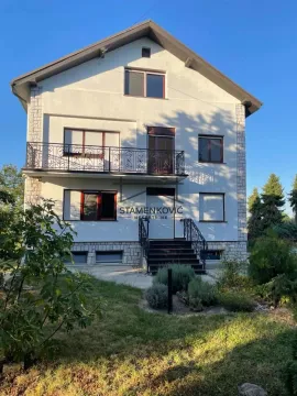 Prodaja, kuća, 200m², Bačka Palanka, Novi Sad - image 2