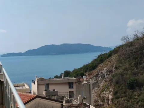 Sale, two bedroom apartment, 77m², Pržno, Budva - image 2