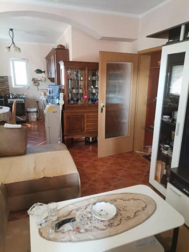 Sale, house, 213m², Bar, Crna Gora