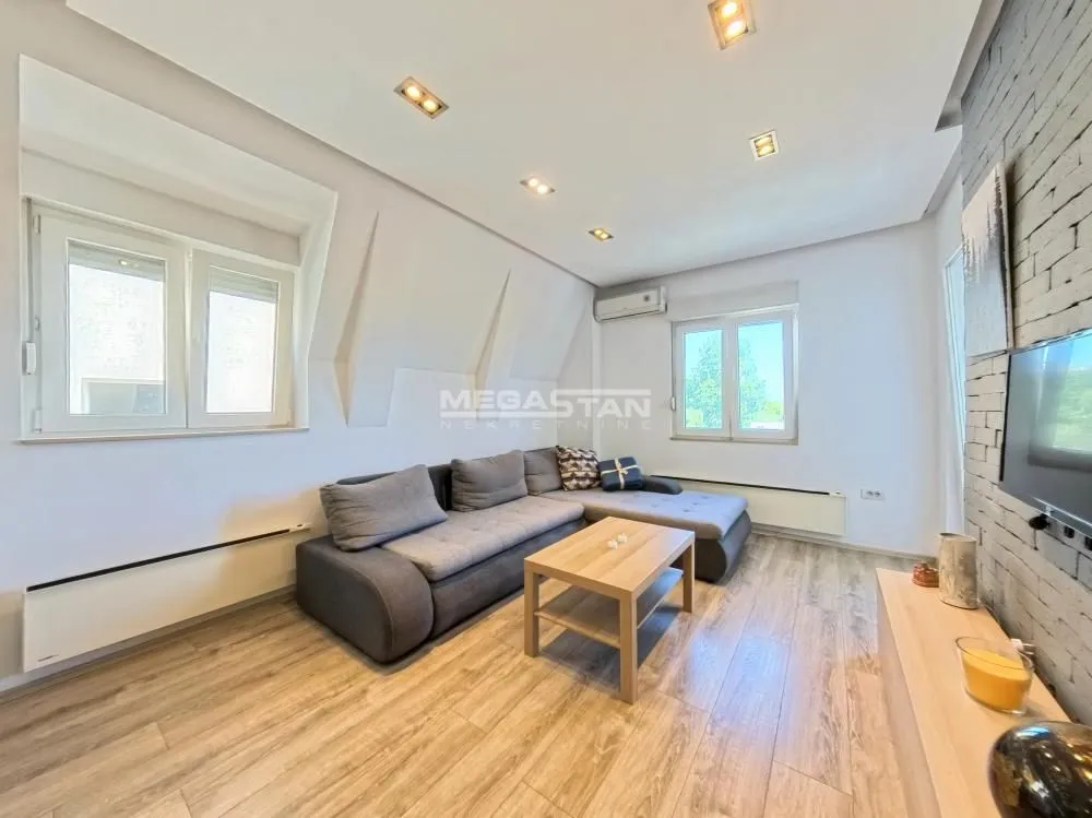 Izdavanje, dvosoban stan, 52m², Voždovac Sve Podlokacije, Beograd