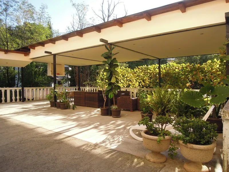 Sale, house, 718m², Bečići, Budva