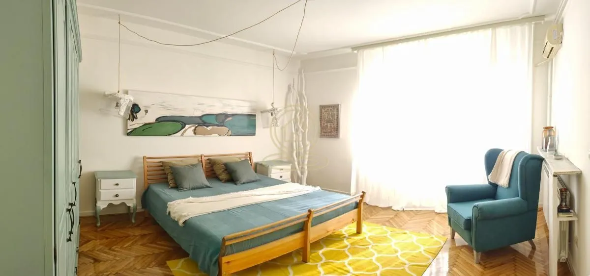 Izdavanje, trosoban stan, 141m², Kalenić Pijaca, Vračar Sve Podlokacije