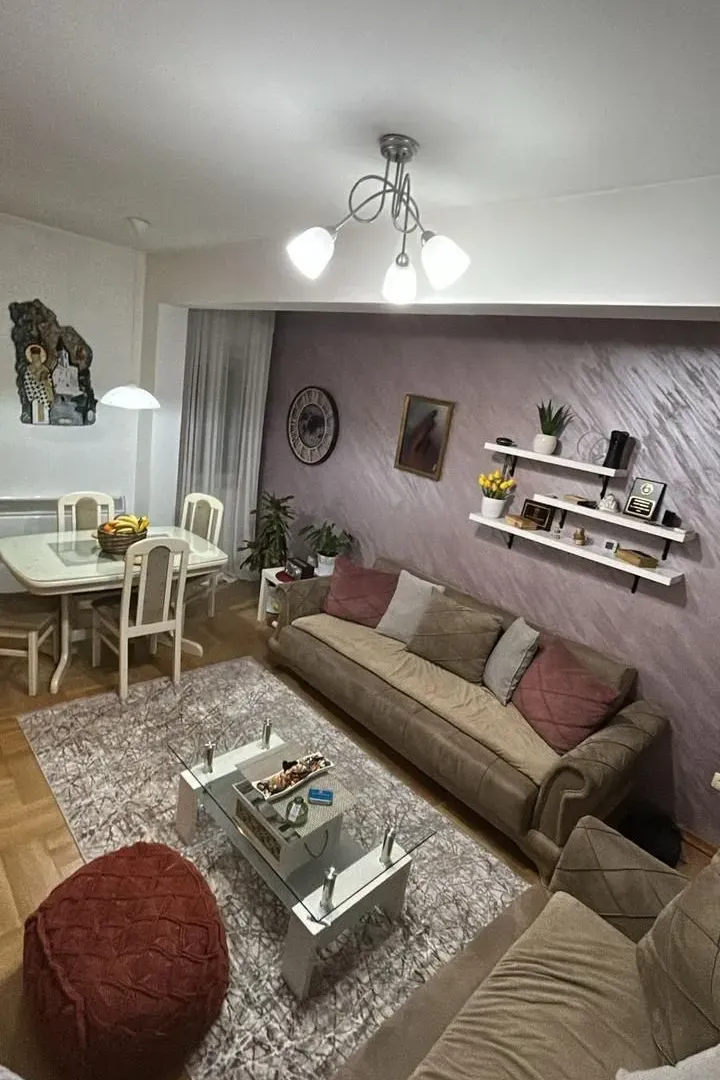 Prodaja, dvosoban stan, 72m², Momišići, Podgorica