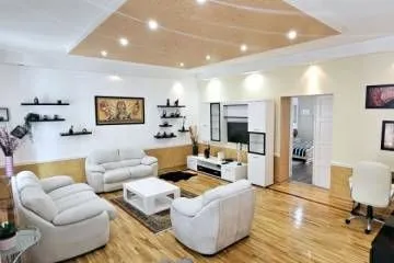 Sale, two bedroom apartment, 80m², Zeleni Venac, Beograd - image 4