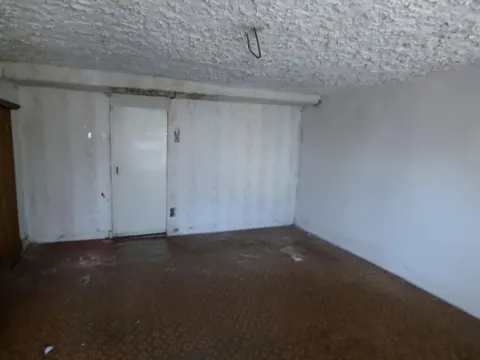Prodaja, kuća, 98m², Centar, Nikšić - image 19
