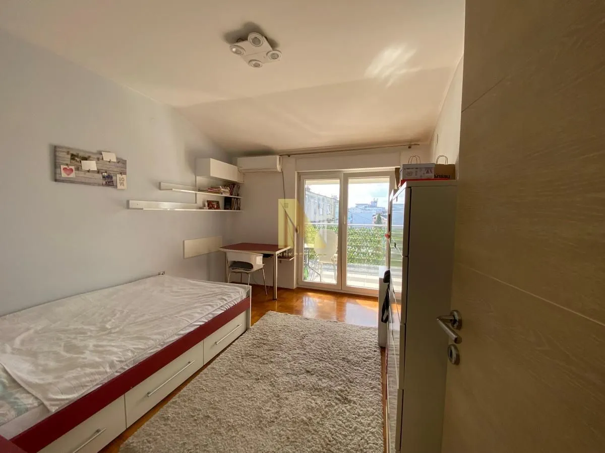 Prodaja, stan, 144m², Spens, Novi Sad Sve Podlokacije