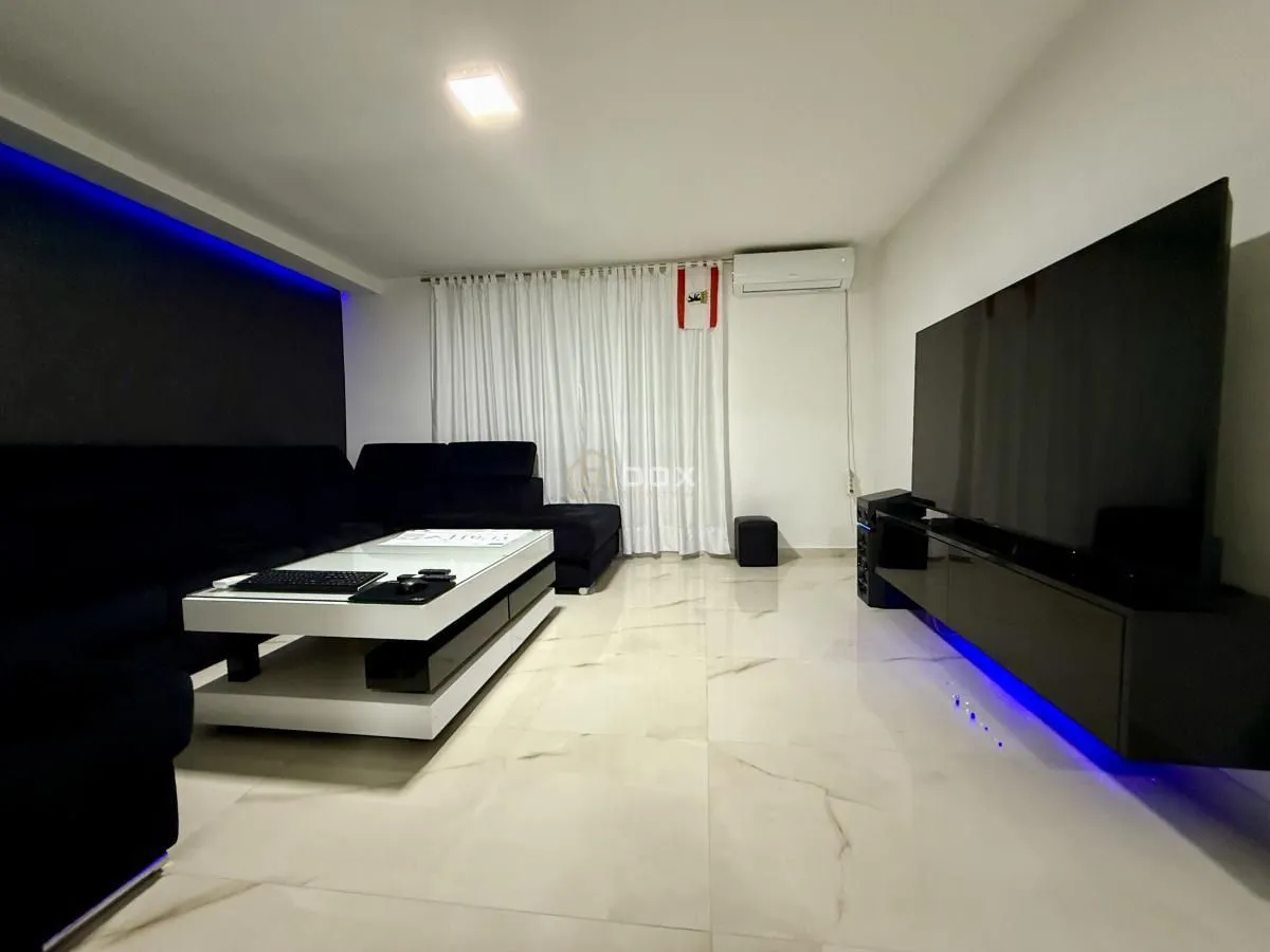 Sale, house, 200m², Pantelej, Niš