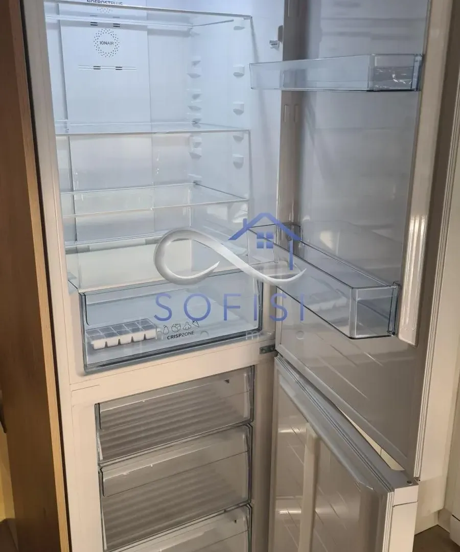 Izdavanje, dvosoban stan, 54m², Bulevar Oslobodjenja, Novi Sad Sve Podlokacije