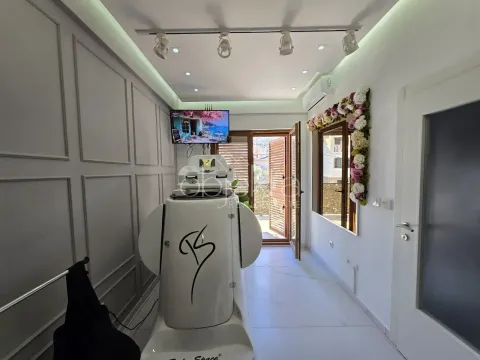 Sale, apartment, 41m², Tivat, Crna Gora - image 2