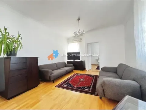 Izdavanje, trosoban stan, 100m², Stari Grad, Beograd - image 8