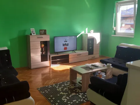Prodaja, dvosoban stan, 70m², Centar, Cetinje - image 3