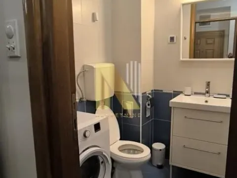 Izdavanje, dvosoban stan, 43m², Grbavica, Novi Sad Sve Podlokacije - image 17