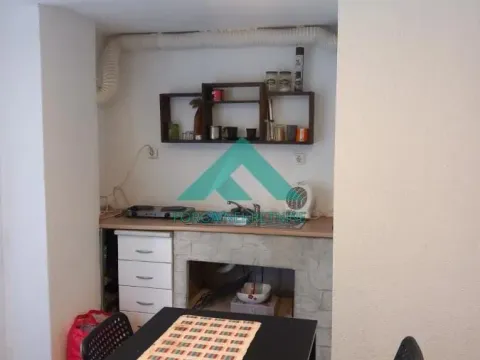 Sale, house, 120m², Mali Mokri Lug, Zvezdara Sve Podlokacije