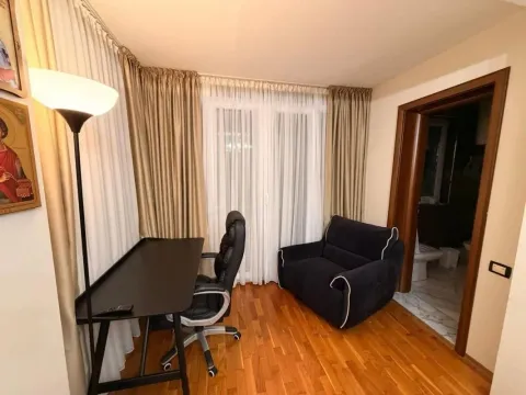 Rent, house, 118m², Dobra Voda, Budva - image 10