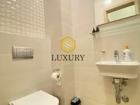 Rent, two bedroom apartment, 76m², City Kvart, Podgorica - image 6