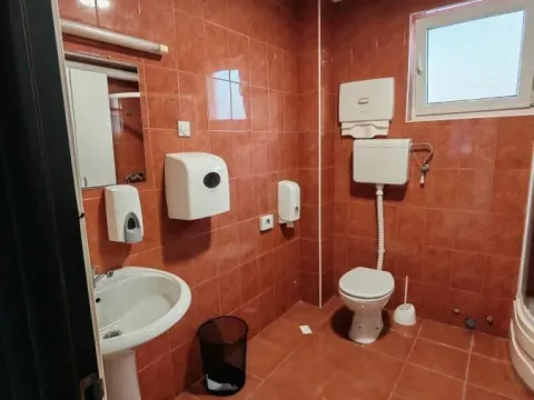 Rent, office space, 300m², Centar, Kragujevac - image 11