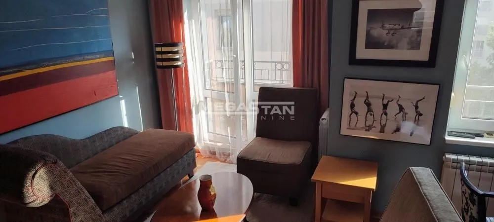 Izdavanje, jednosoban stan, 34m², Crveni Krst, Beograd