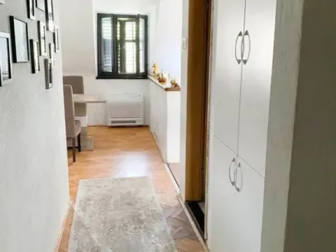 Sale, one bedroom apartment, 56m², Centar, Cetinje - image 2