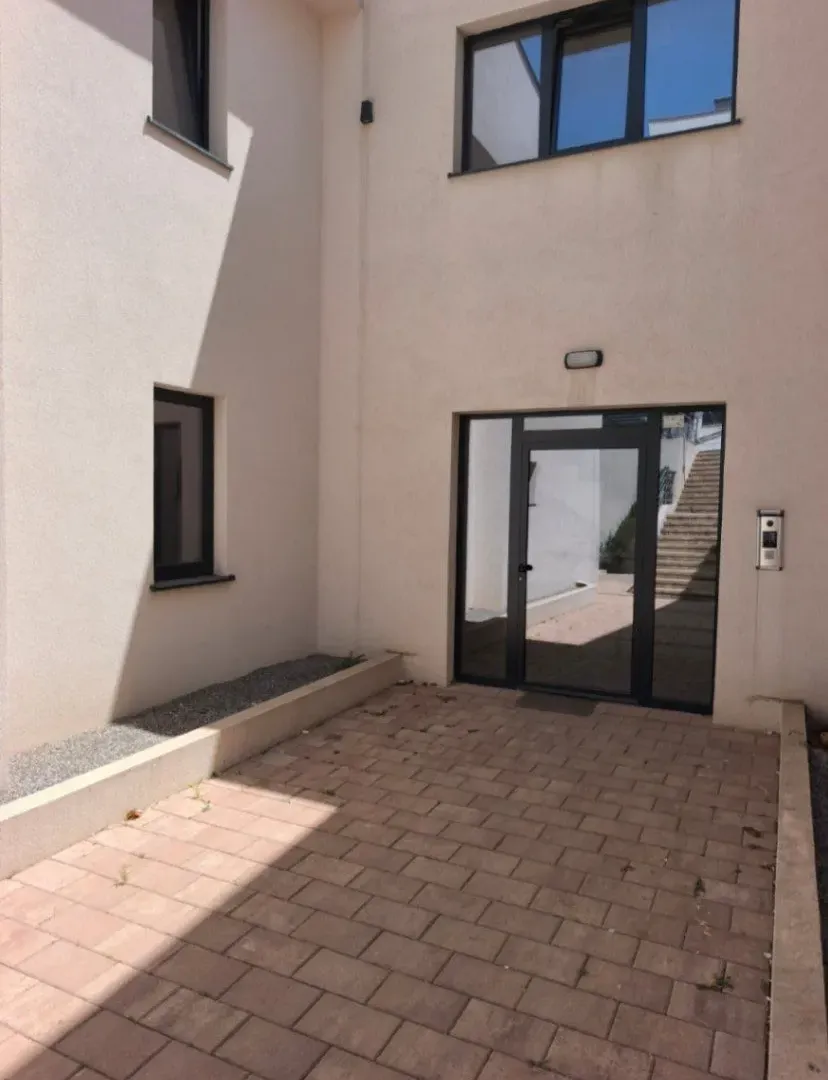 Izdavanje, garsonjera, 30m², Gorica C, Podgorica