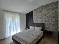 Rent, three bedroom apartment, 180m², Tološi, Podgorica - image 8