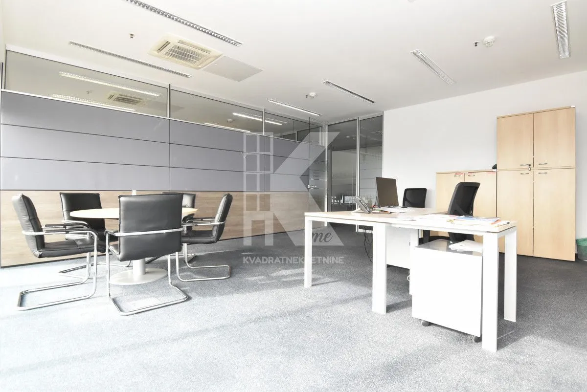 Rent, office space, 318m², Preko Morače, Podgorica