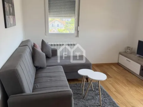 Rent, two bedroom apartment, 38m², Ledine, Beograd - image 3