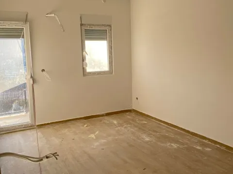 Prodaja, jednosoban stan, 38m², Zabjelo, Podgorica - image 2