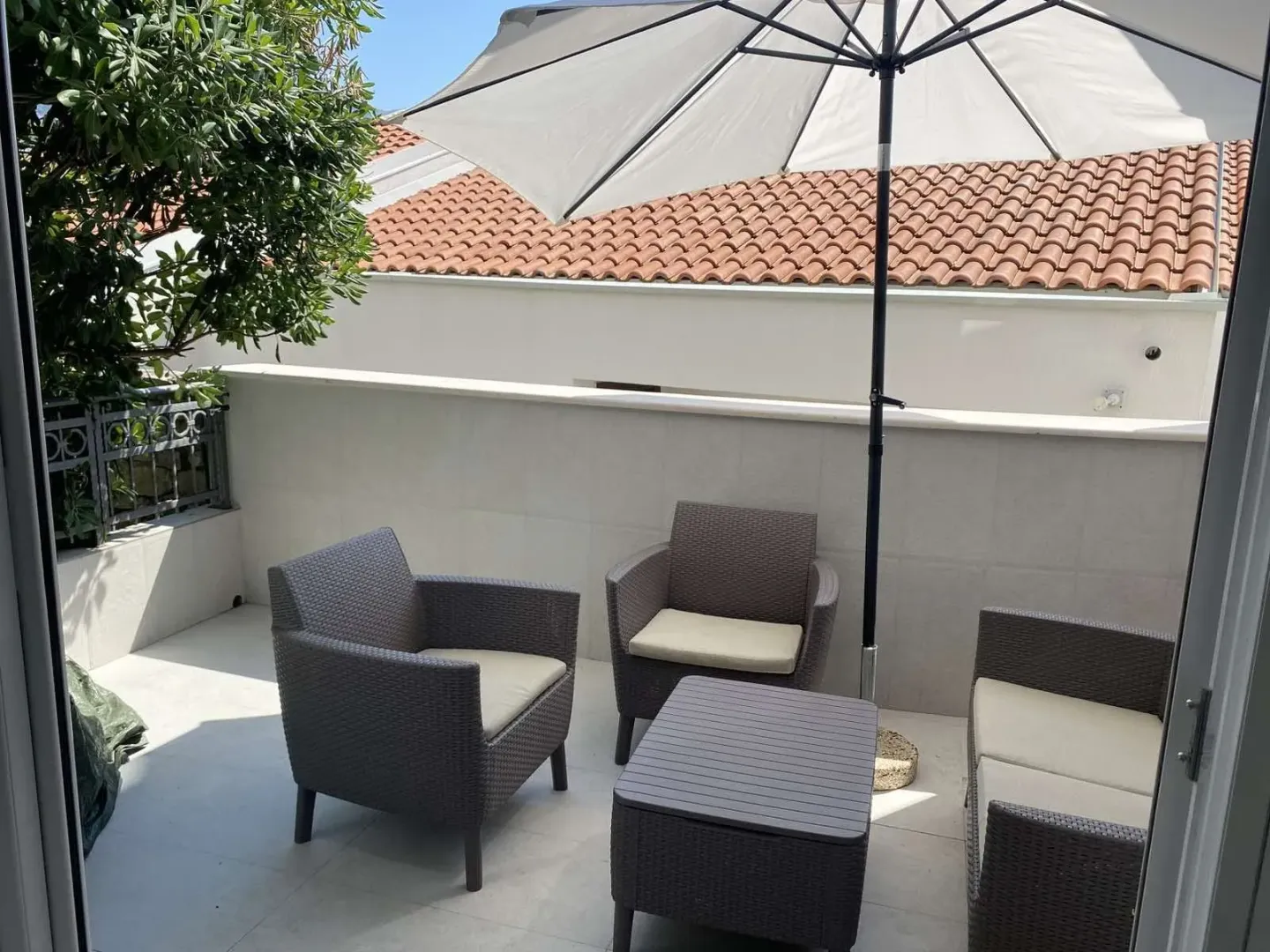 Rent, one bedroom apartment, 50m², Vidikovac, Budva