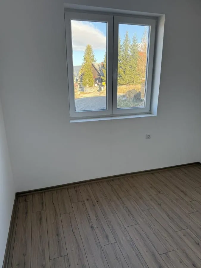 Prodaja, dvosoban stan, 39m², Kraljevi Čardaci, Kopaonik